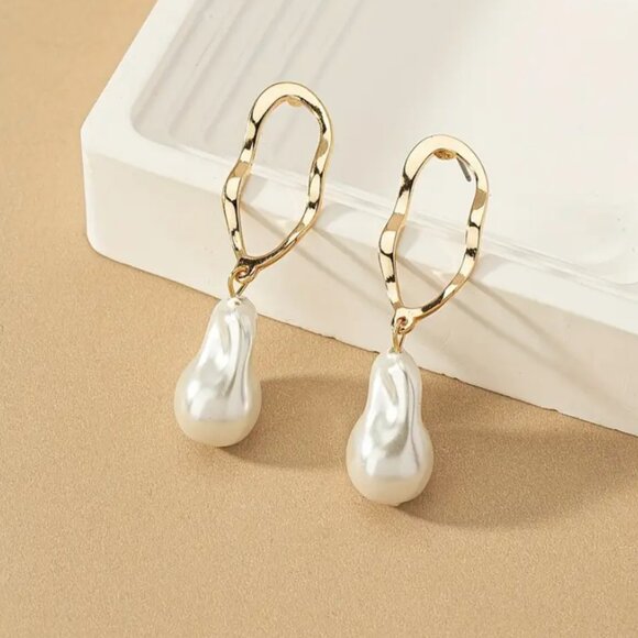 14K Gold Womens Hanging Pearl Hoop Earrings Ladies New 14K Silver Pearls Jewelry